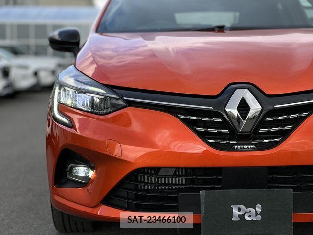 Renault LUTECIA 2022-03 221117-19