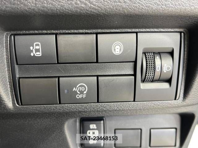 Nissan ROOX 2022-09 393755-6