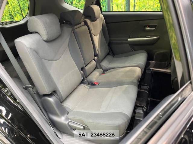 Toyota PRIUS ALPHA 2012-09 344807-9