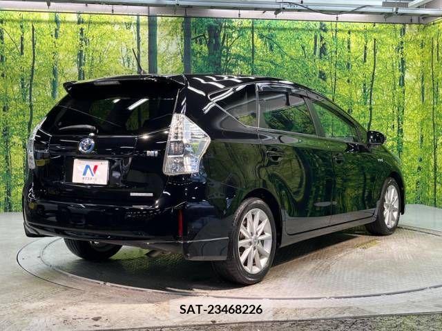 Toyota PRIUS ALPHA 2012-09 344807-17