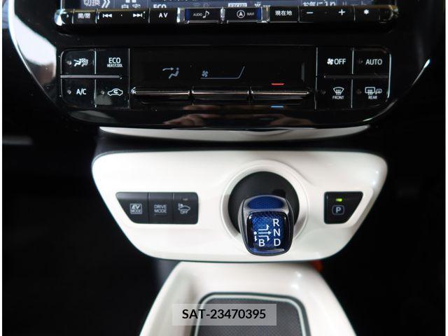 Toyota PRIUS 2016-12 281872-13