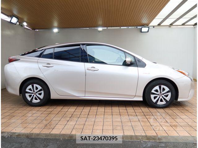 Toyota PRIUS 2016-12 281872-6