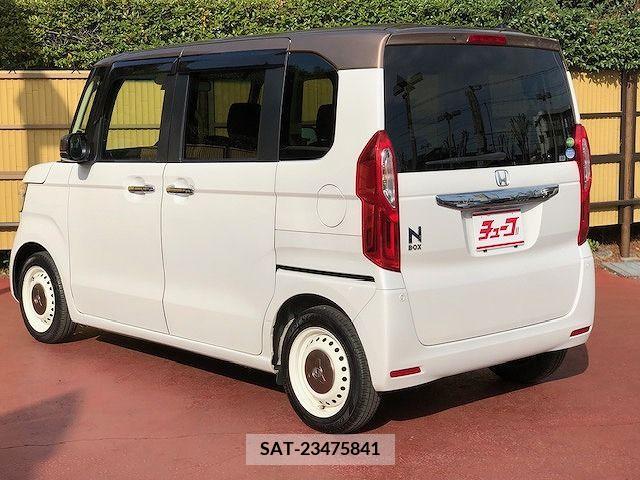 Honda N BOX 2019-03 241898-8