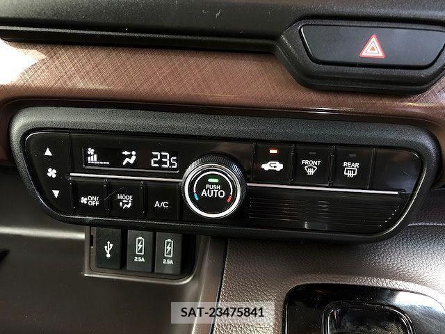 Honda N BOX 2019-03 241898-14