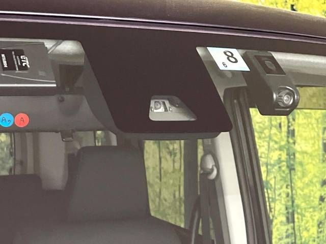 Toyota ROOMY 2017-08 21569-2