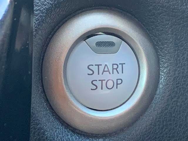 Nissan NOTE 2018-05 24517-5