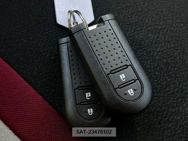 Toyota PASSO 2016-11 214776-11