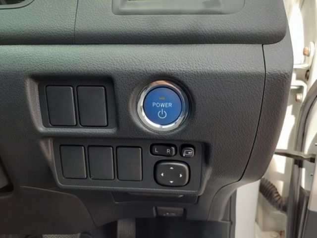Toyota SAI 2011-08 16871-20