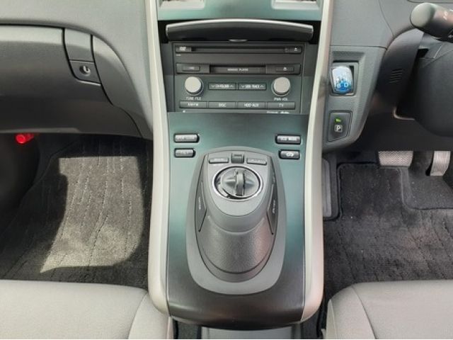 Toyota SAI 2011-08 16871-26