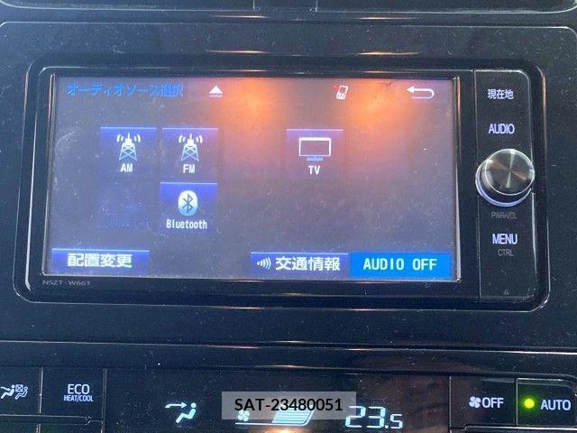 Toyota PRIUS 2018-05 346637-19