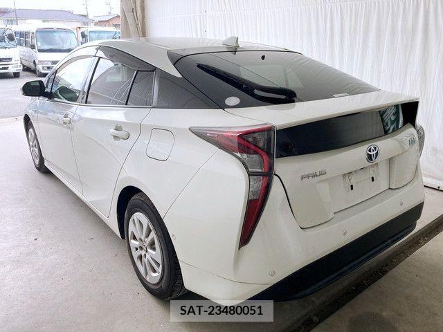 Toyota PRIUS 2018-05 346637-2