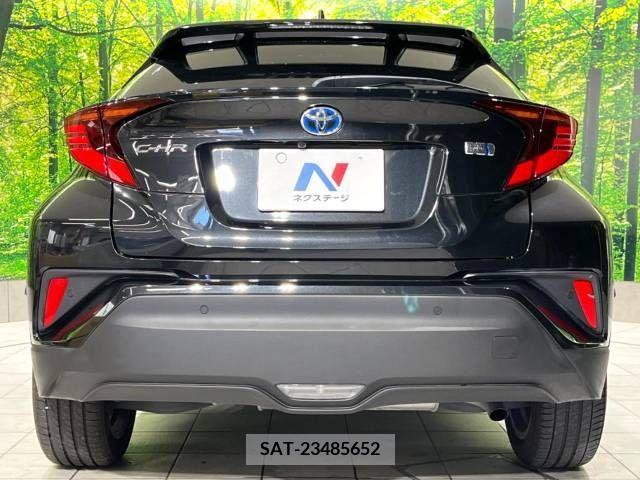 Toyota C-HR 2020-11 240388-15