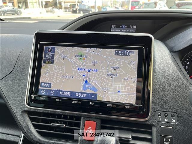 Toyota VOXY 2021-11 209361-11