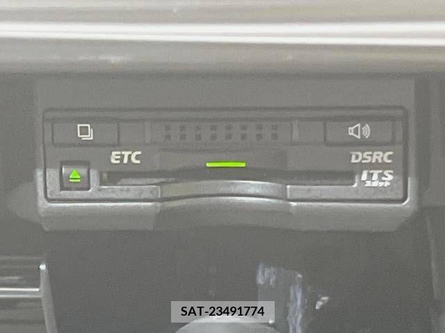 Lexus CT 2015-01 353909-4
