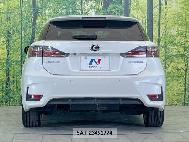Lexus CT 2015-01 353909-15
