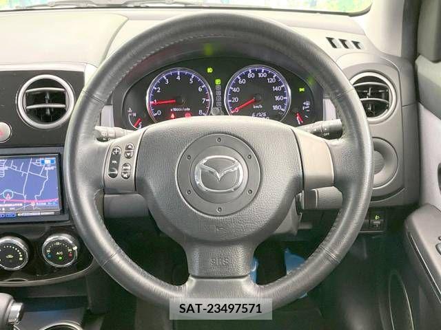 Mazda VERISA 2009-09 253478-11