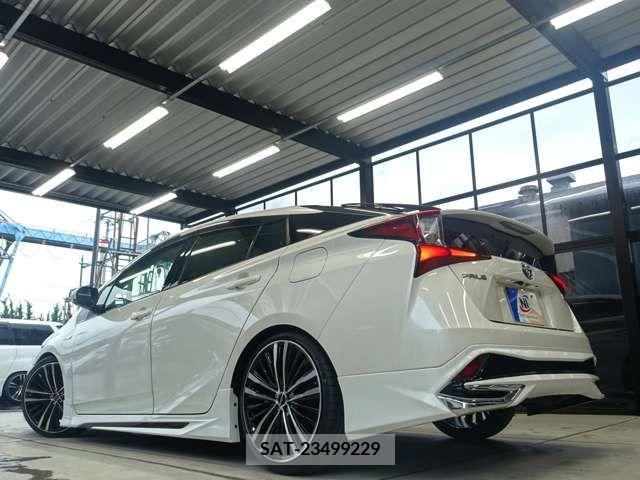 Toyota PRIUS 2019-12 366311-12