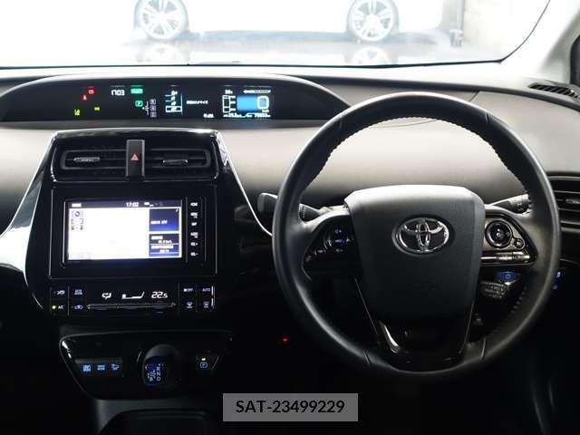 Toyota PRIUS 2019-12 366311-16