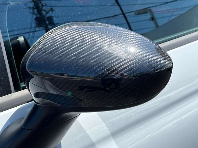 Abarth 695 2022-12 7592-8