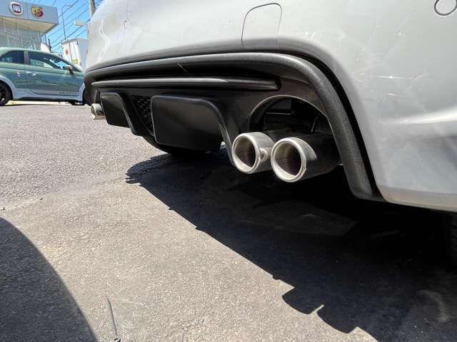 Abarth 695 2022-12 7592-2
