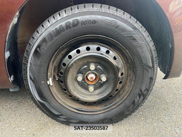 Suzuki MR WAGON 2010-03 375425-26