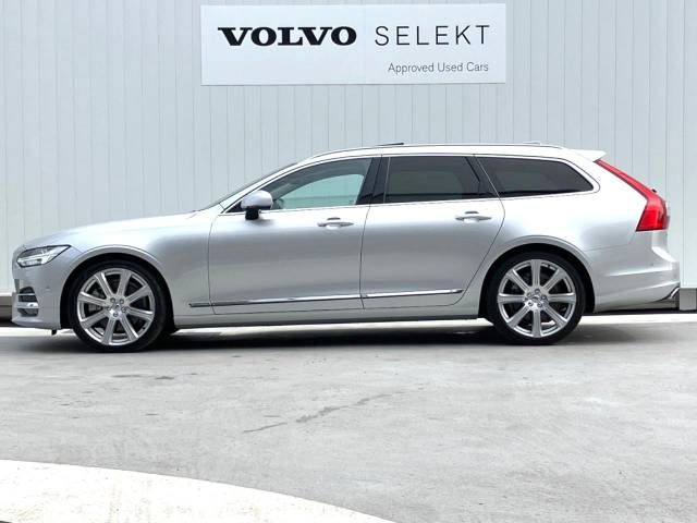 Volvo V90 2017-07 9579-17