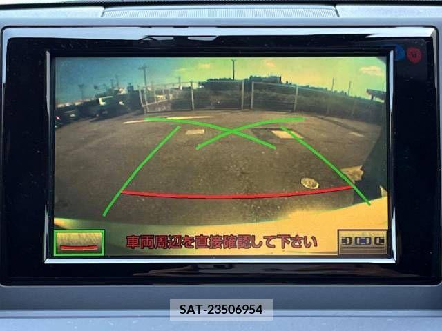 Lexus CT 2011-02 362725-3