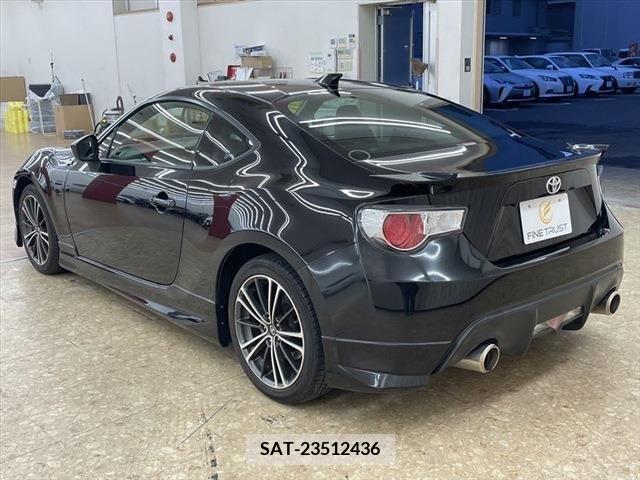 Toyota 86 2012-07 258657-6