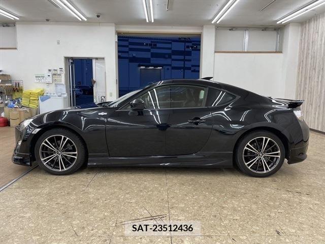 Toyota 86 2012-07 258657-7