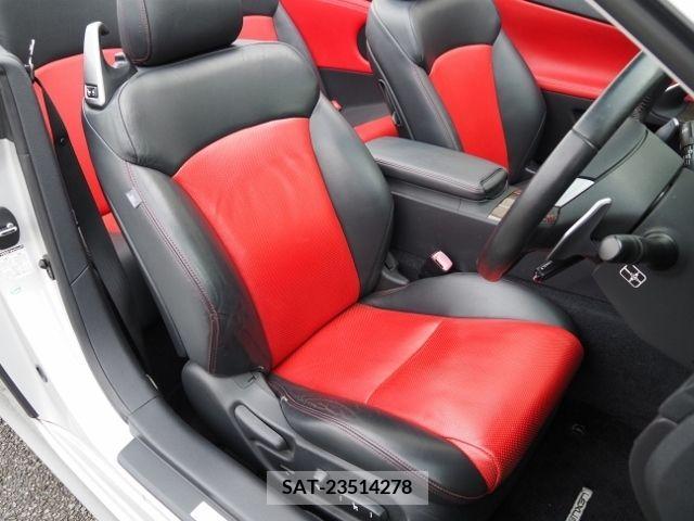 Lexus IS 2010-10 202717-12