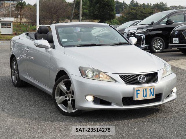 Lexus IS 2010-10 202717-2