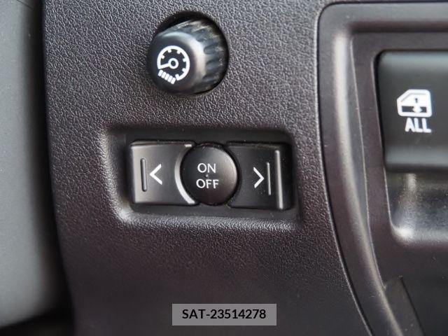 Lexus IS 2010-10 202717-21