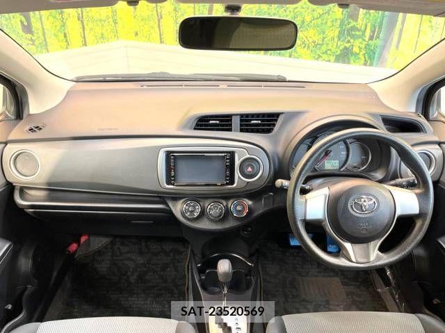 Toyota VITZ 2013-07 327386-1
