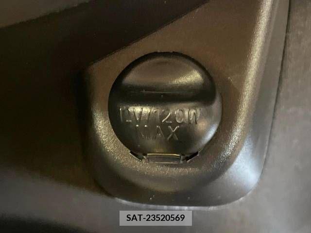 Toyota VITZ 2013-07 327386-7