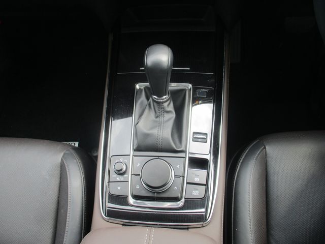 Mazda CX-30 2020-08 22834-17