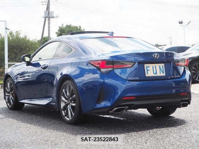 Lexus RC 2019-09 201508-5