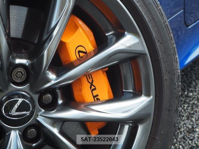 Lexus RC 2019-09 201508-9