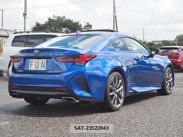 Lexus RC 2019-09 201508-4