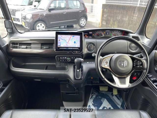 Honda N BOX CUSTOM 2018-07 279316-1