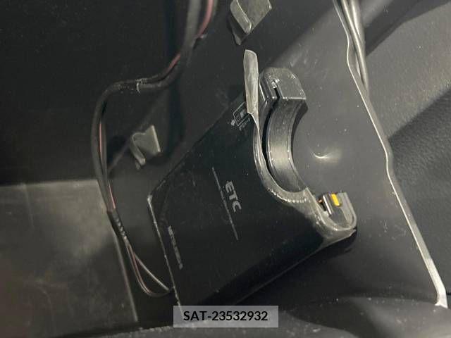 Suzuki SPACIA 2013-06 312150-4