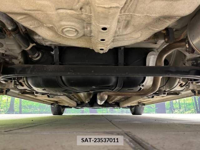 Suzuki SWIFT 2011-09 286675-17