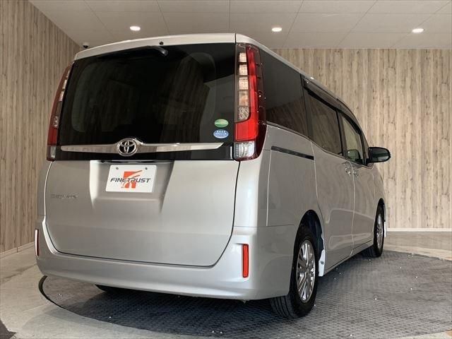 Toyota ESQUIRE 2015-10 9877-4