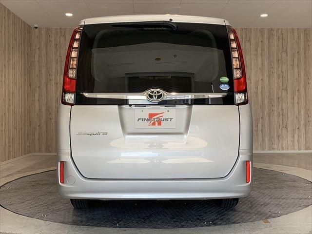 Toyota ESQUIRE 2015-10 9877-5