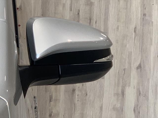 Toyota ESQUIRE 2015-10 9877-12