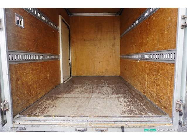 Toyota TOYOACE 2014-09 9457-17