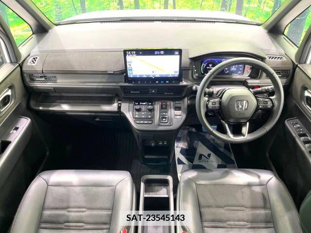 Honda e 2023-01 339237-1