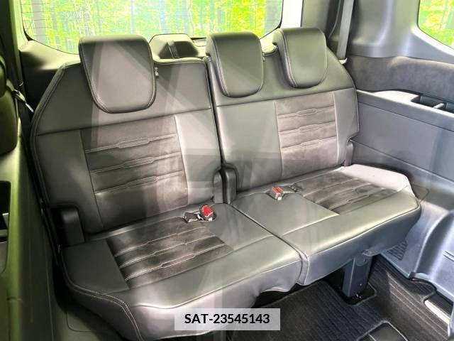 Honda e 2023-01 339237-9
