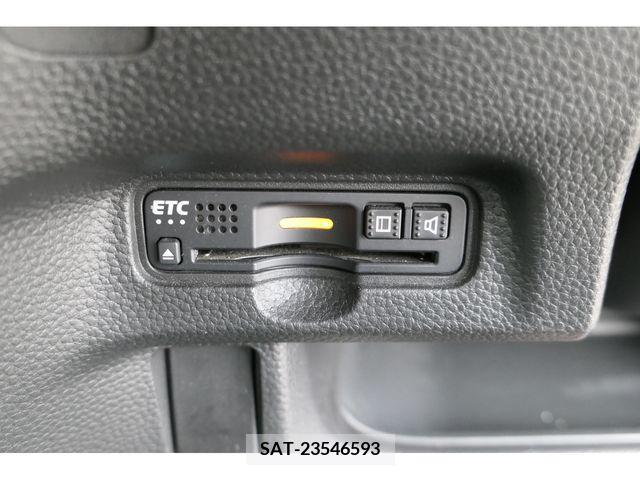 Honda N BOX CUSTOM 2018-01 233808-14