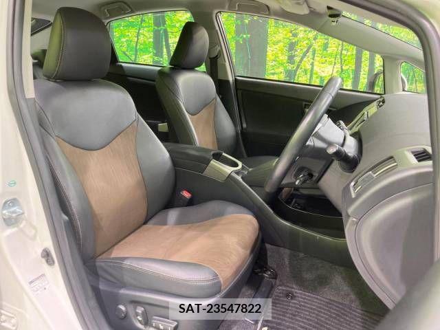Toyota PRIUS 2015-03 384347-8