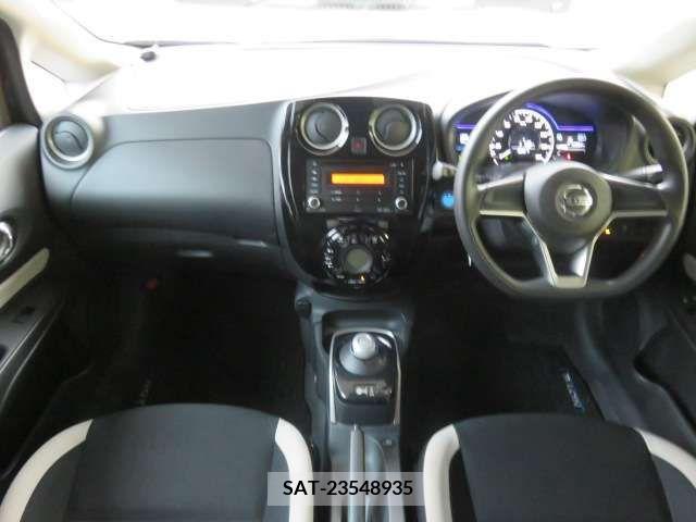 Nissan NOTE 2018-09 204722-4